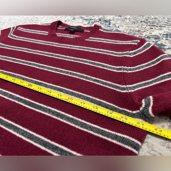 Express Lambs Wool Crew Neck Sweater - Men’s Medium - Picture 8 of 10